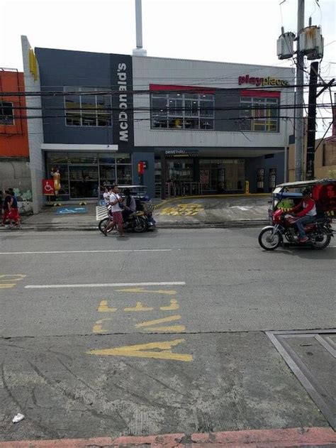 McDonald's restaurant, Pasig, 3.